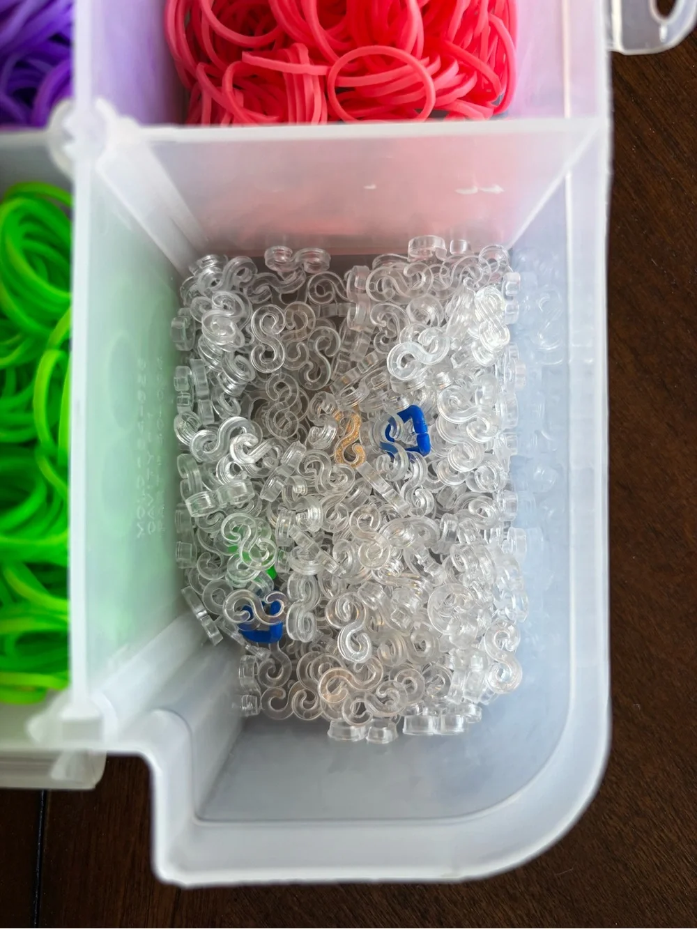 Lot of Rainbow LOOM w Case Rubber Bands, charms, tools Compartment Storage Kit
